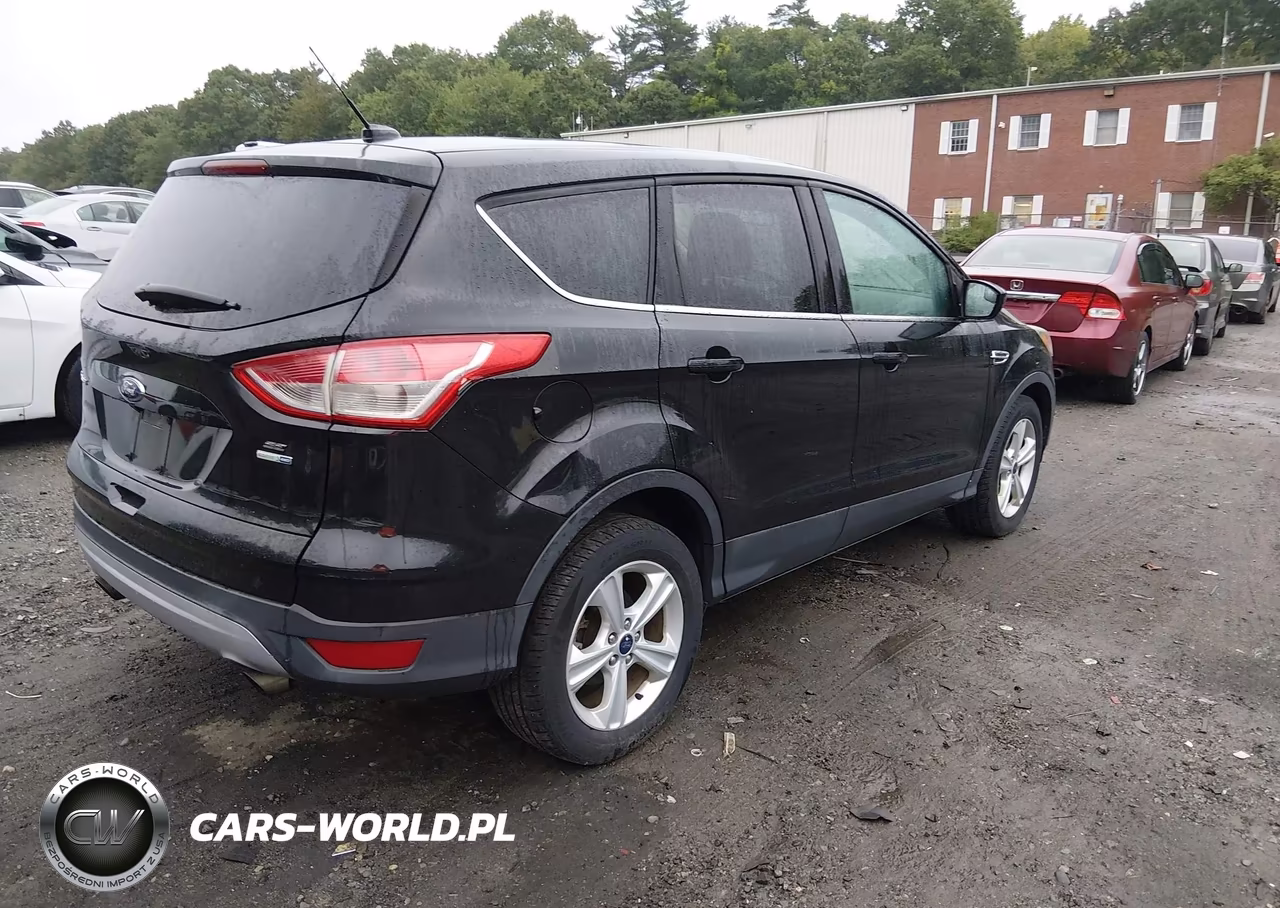 2015 Ford Escape Se VIN:1FMCU9GX2FUC53066 - 4