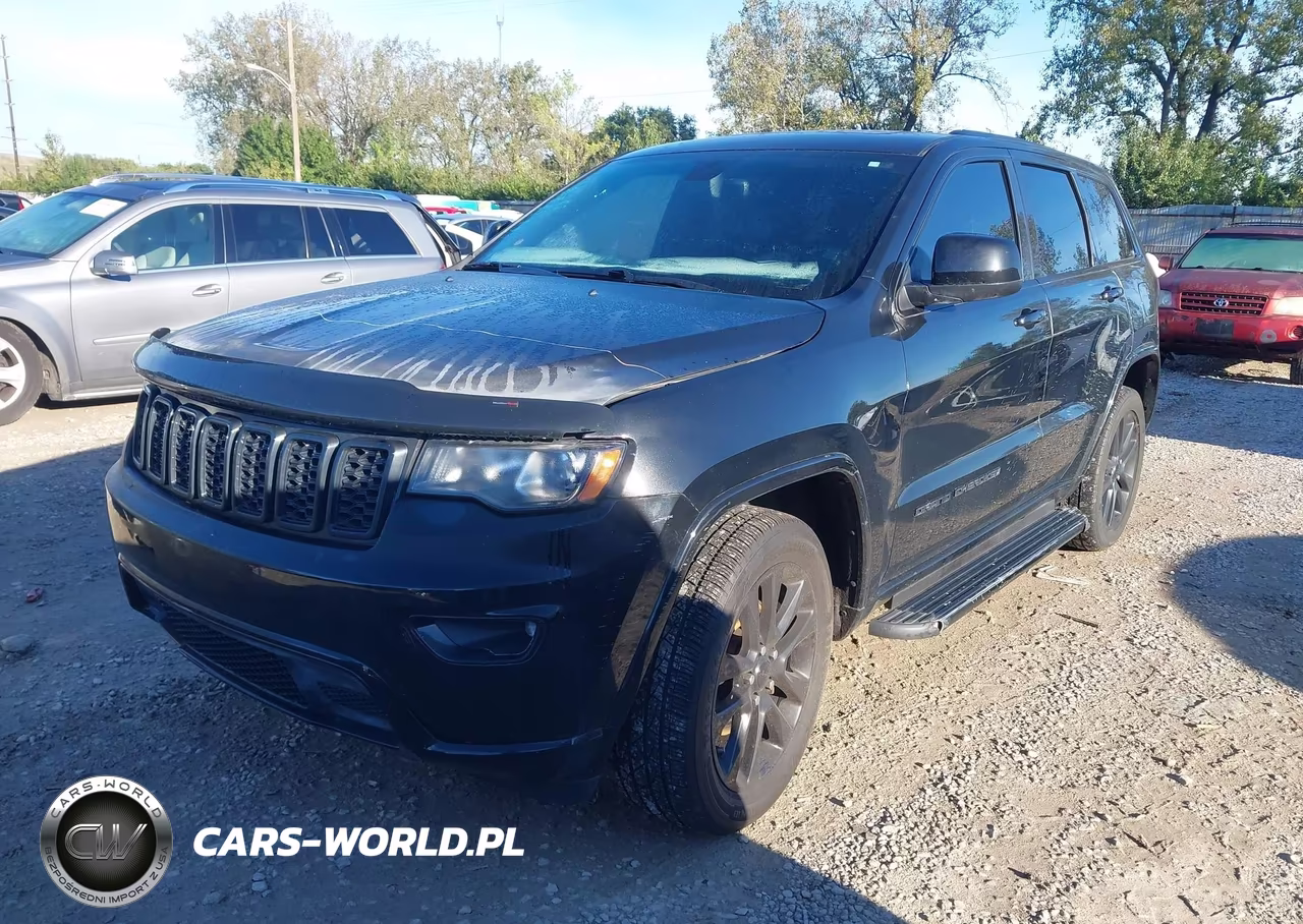 2017 Jeep Grand Cherokee Altitude 4X4 VIN:1C4RJFAG0HC744601 - 2