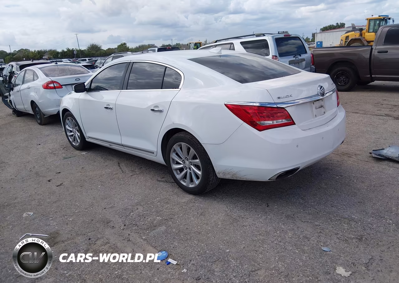 2016 Buick Lacrosse Leather VIN:1G4GB5G37GF220812 - 3