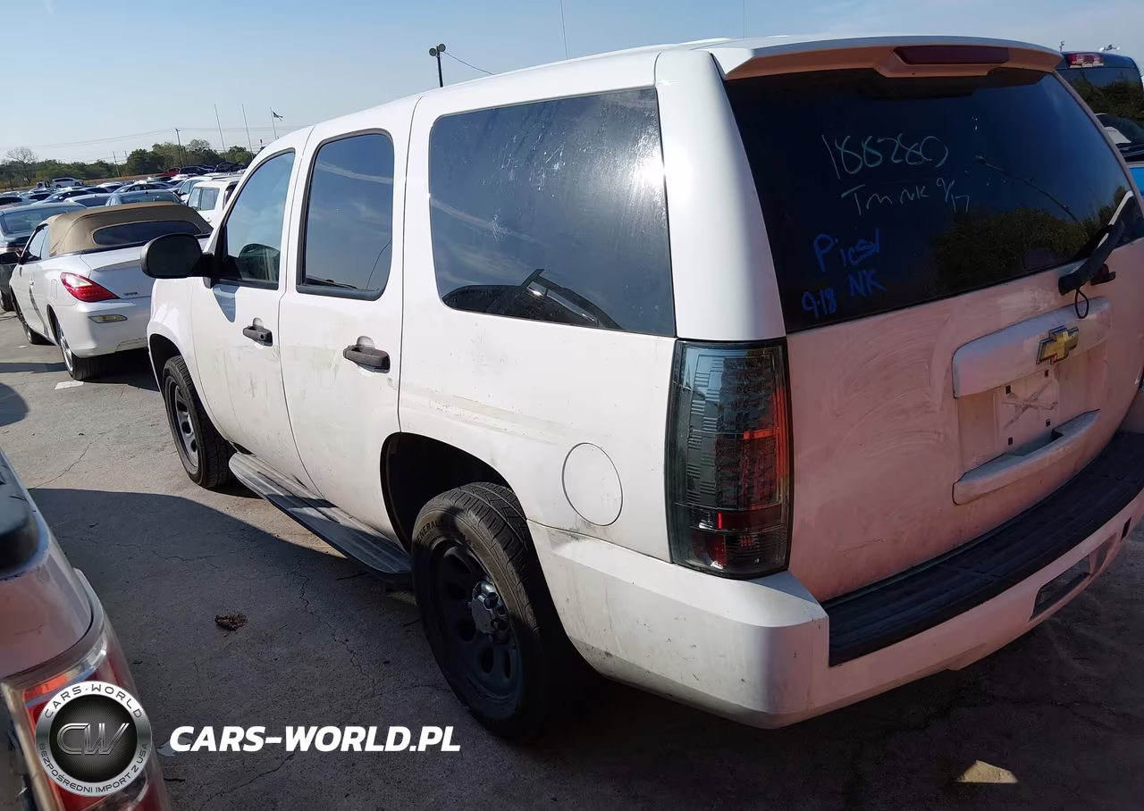 2010 Chevrolet Tahoe Ls VIN:1GNMCAE0XAR188280 - 3