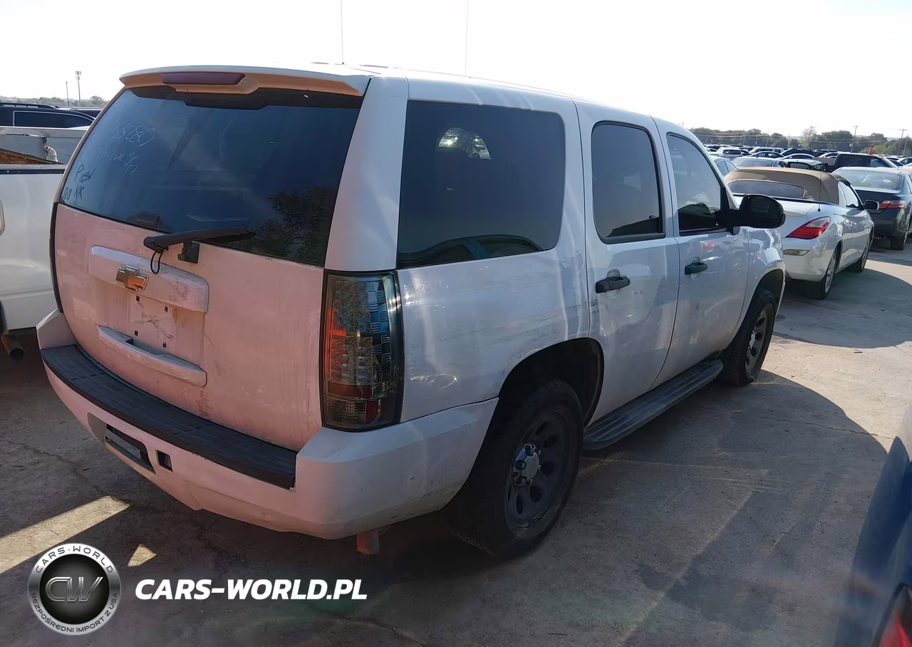 2010 Chevrolet Tahoe Ls VIN:1GNMCAE0XAR188280 - 4