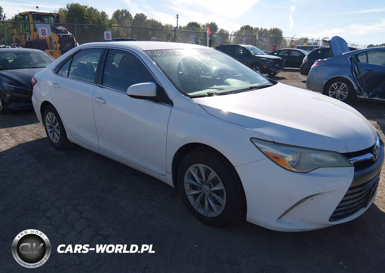 2015 Toyota Camry Le