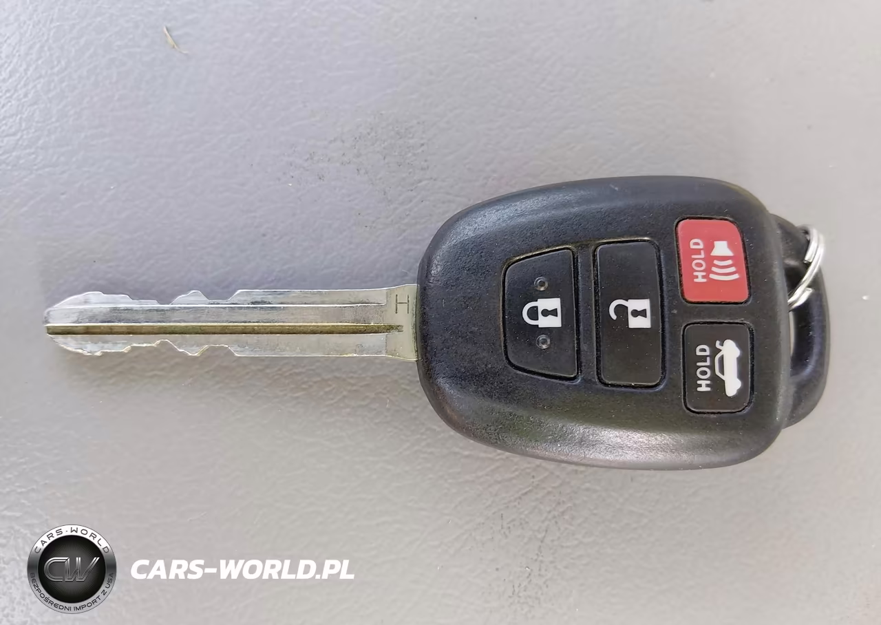 2015 Toyota Camry Le VIN:4T1BF1FK3FU050815 - 11