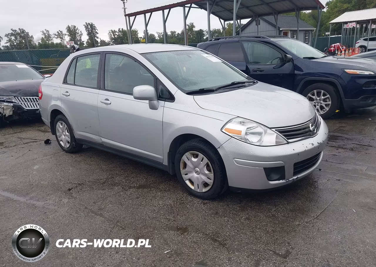 2011 Nissan Versa 1.8S