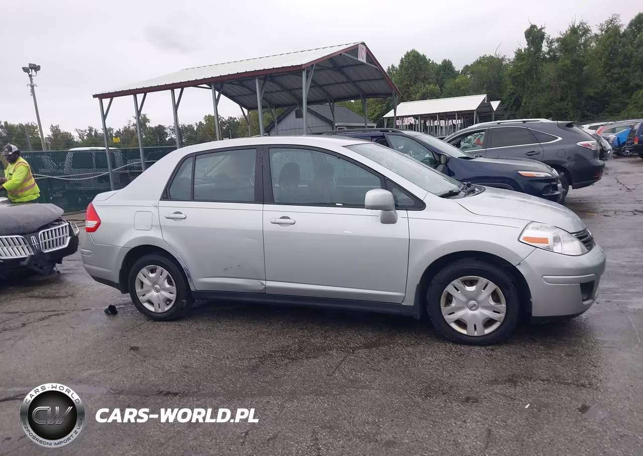 2011 Nissan Versa 1.8S VIN:3N1BC1AP5BL458532 - 13