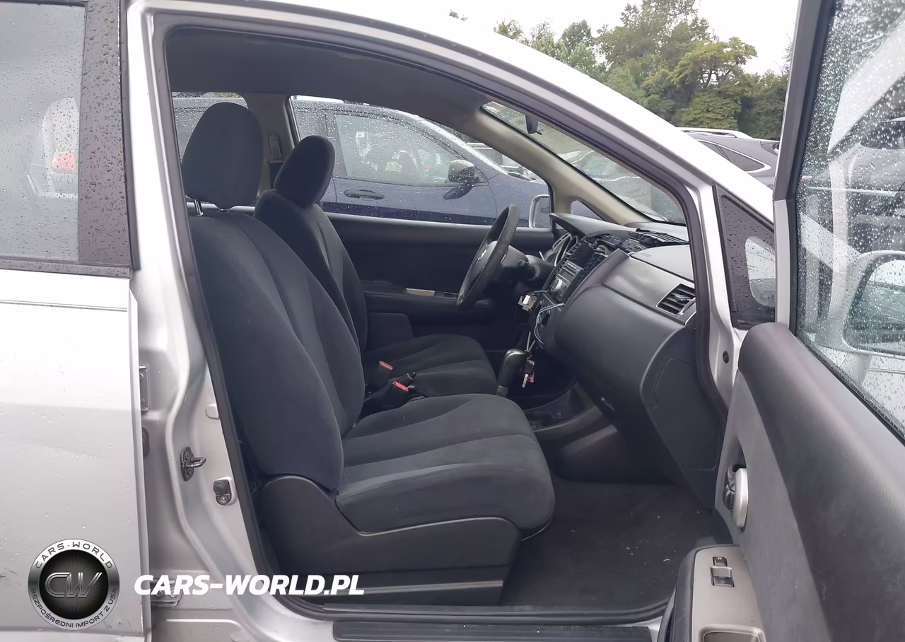 2011 Nissan Versa 1.8S VIN:3N1BC1AP5BL458532 - 5