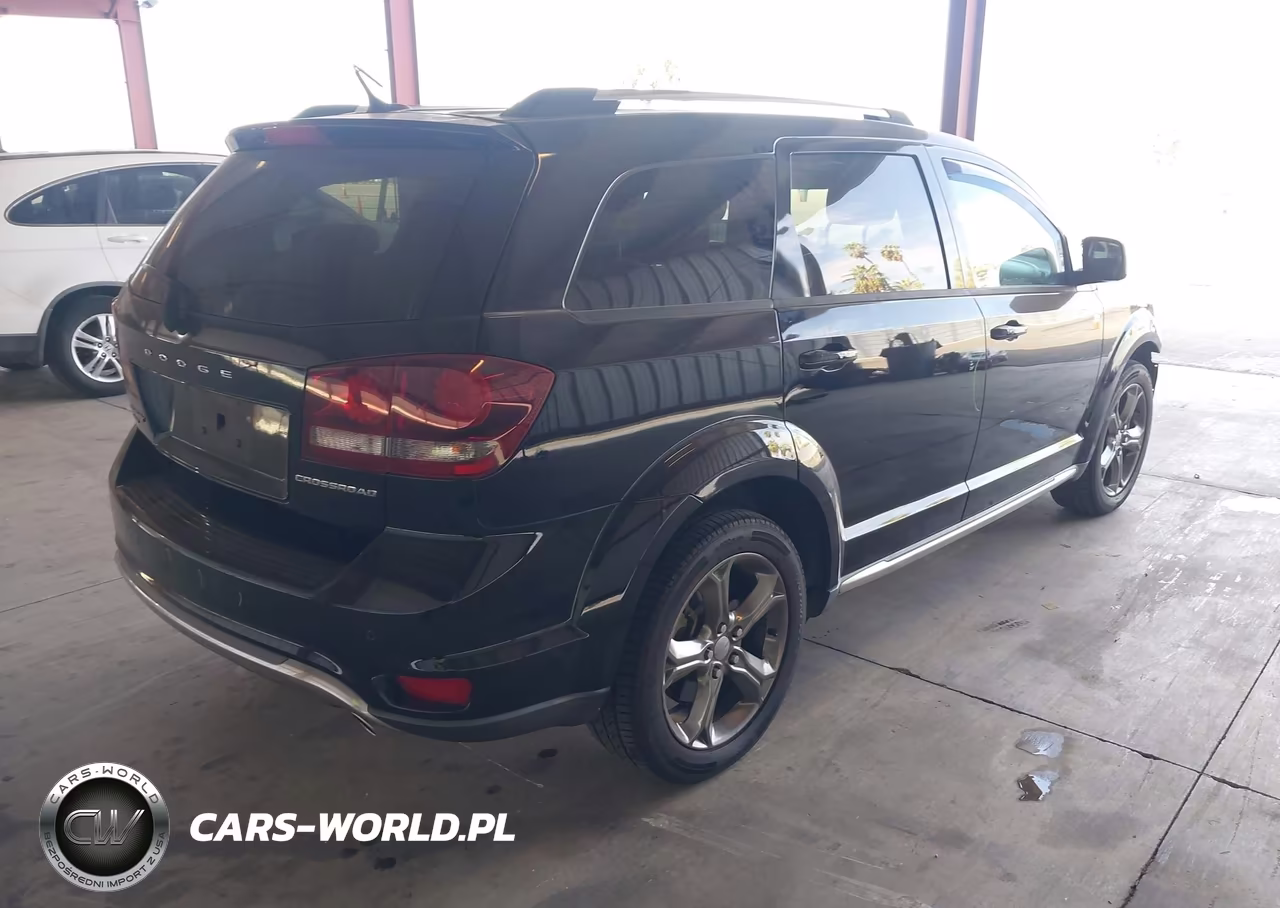 2015 Dodge Journey Crossroad VIN:3C4PDDGG9FT506953 - 4