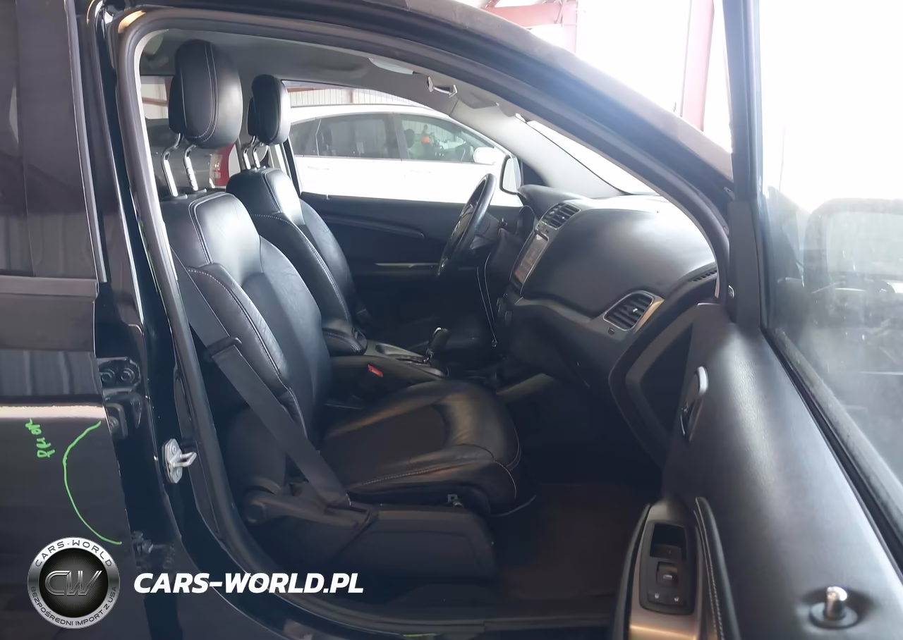 2015 Dodge Journey Crossroad VIN:3C4PDDGG9FT506953 - 5