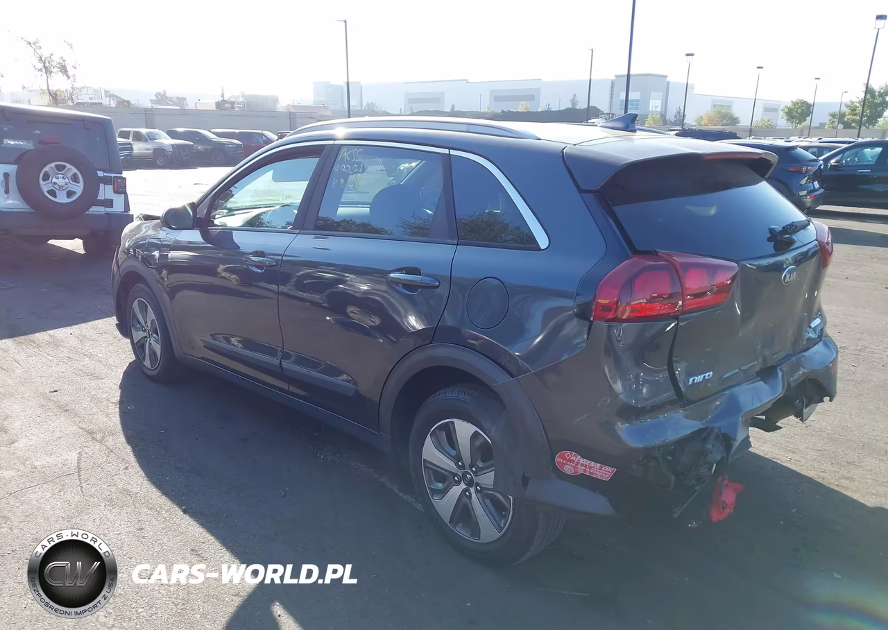 2018 Kia Niro Plug-In Hybrid Lx VIN:KNDCM3LD8J5163940 - 15