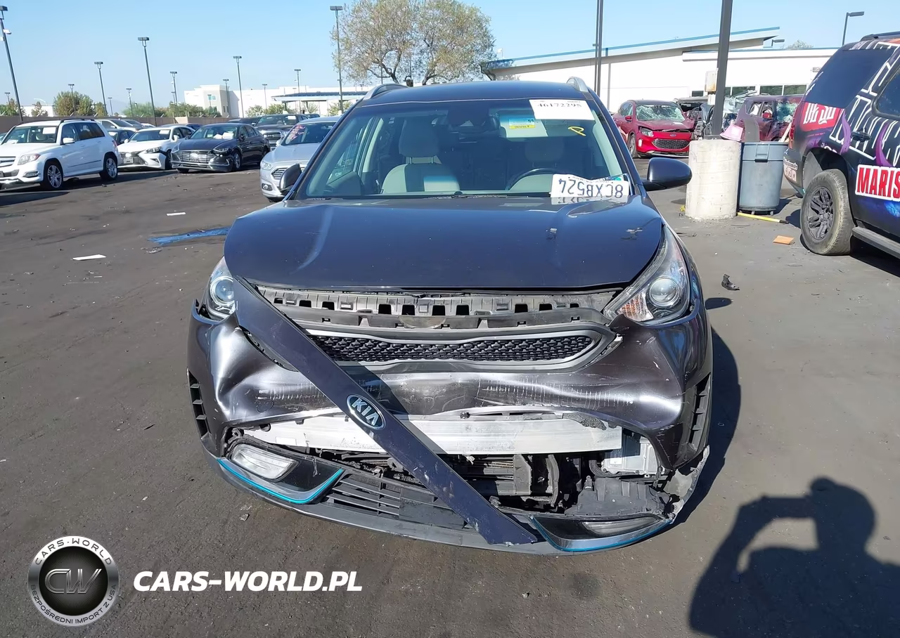 2018 Kia Niro Plug-In Hybrid Lx VIN:KNDCM3LD8J5163940 - 6