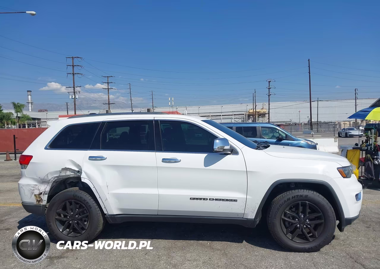 2017 Jeep Grand Cherokee Limited 4X2 VIN:1C4RJEBG3HC642010 - 13