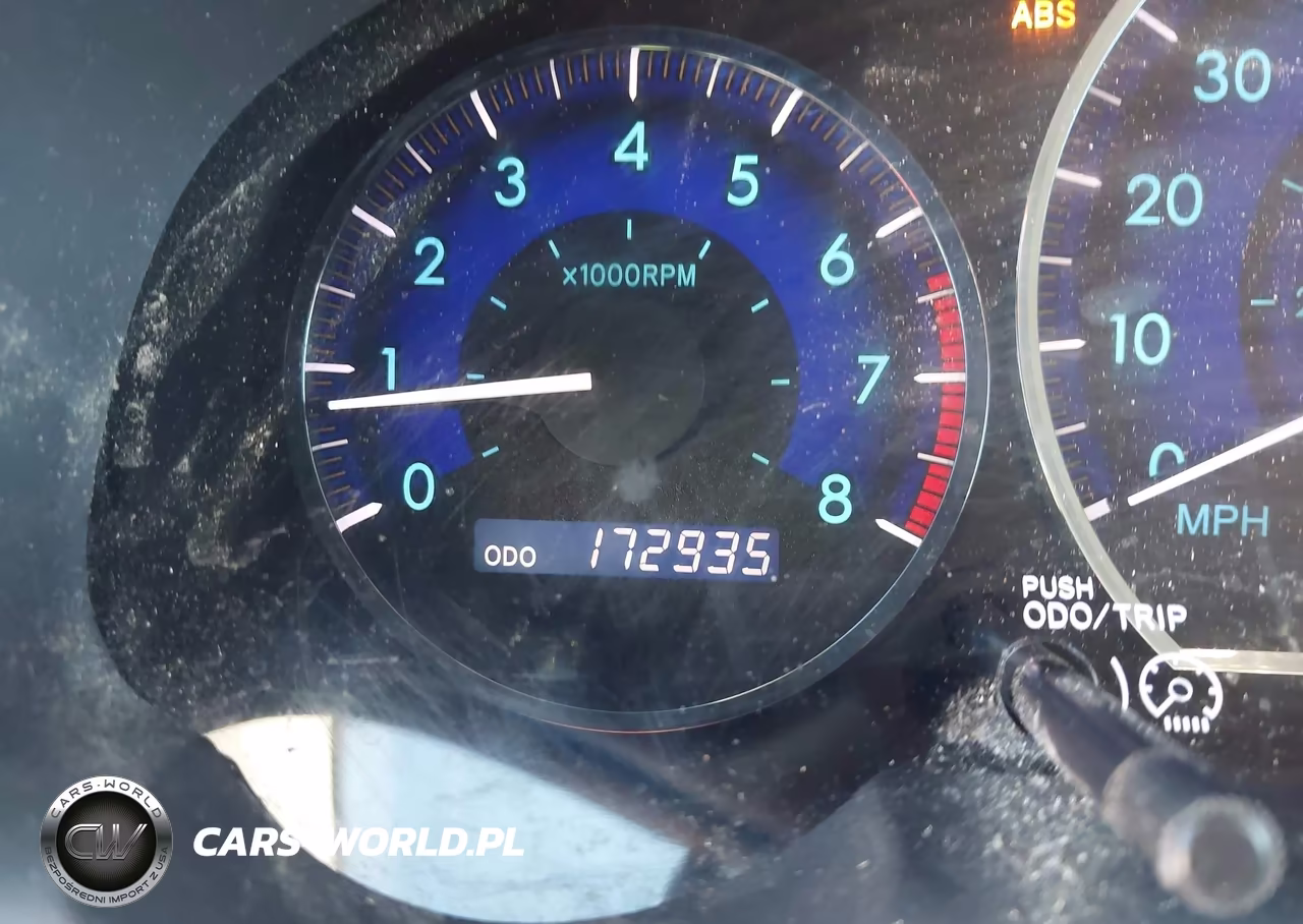 2010 Toyota Sienna Limited VIN:5TDDK4CC0AS033328 - 16