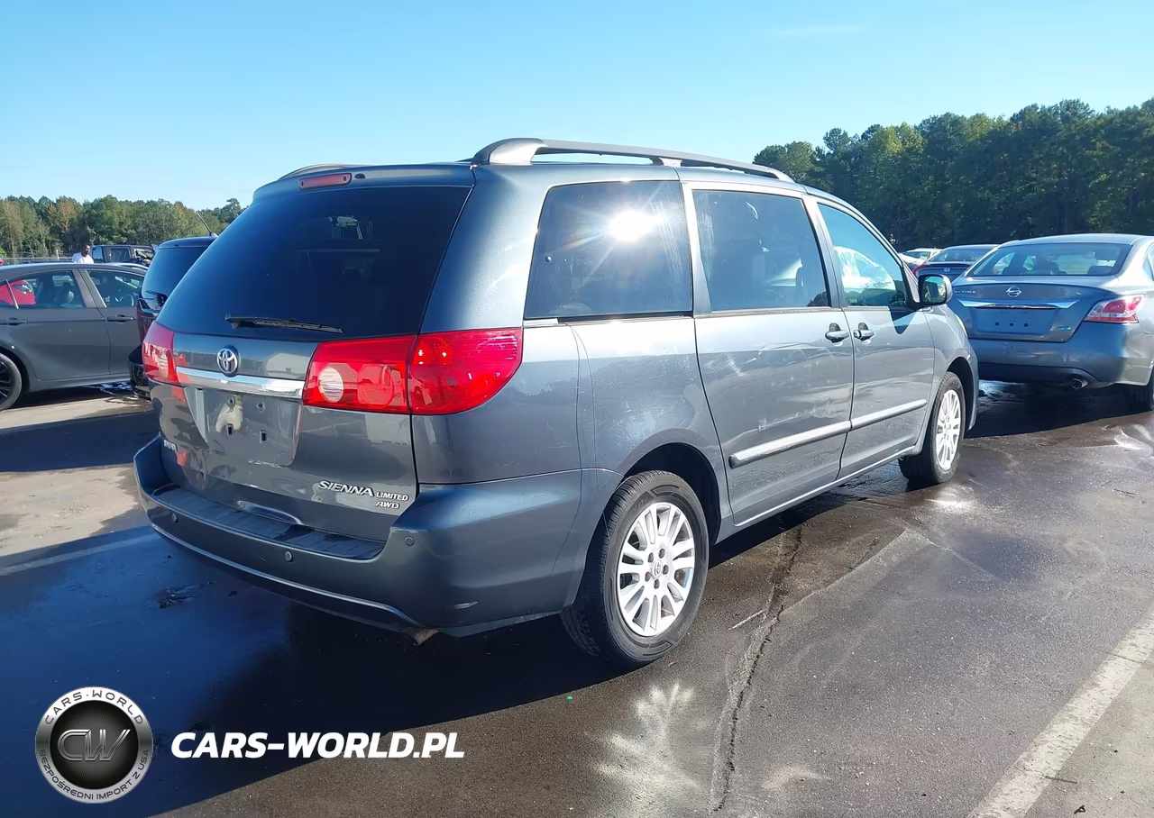 2010 Toyota Sienna Limited VIN:5TDDK4CC0AS033328 - 4