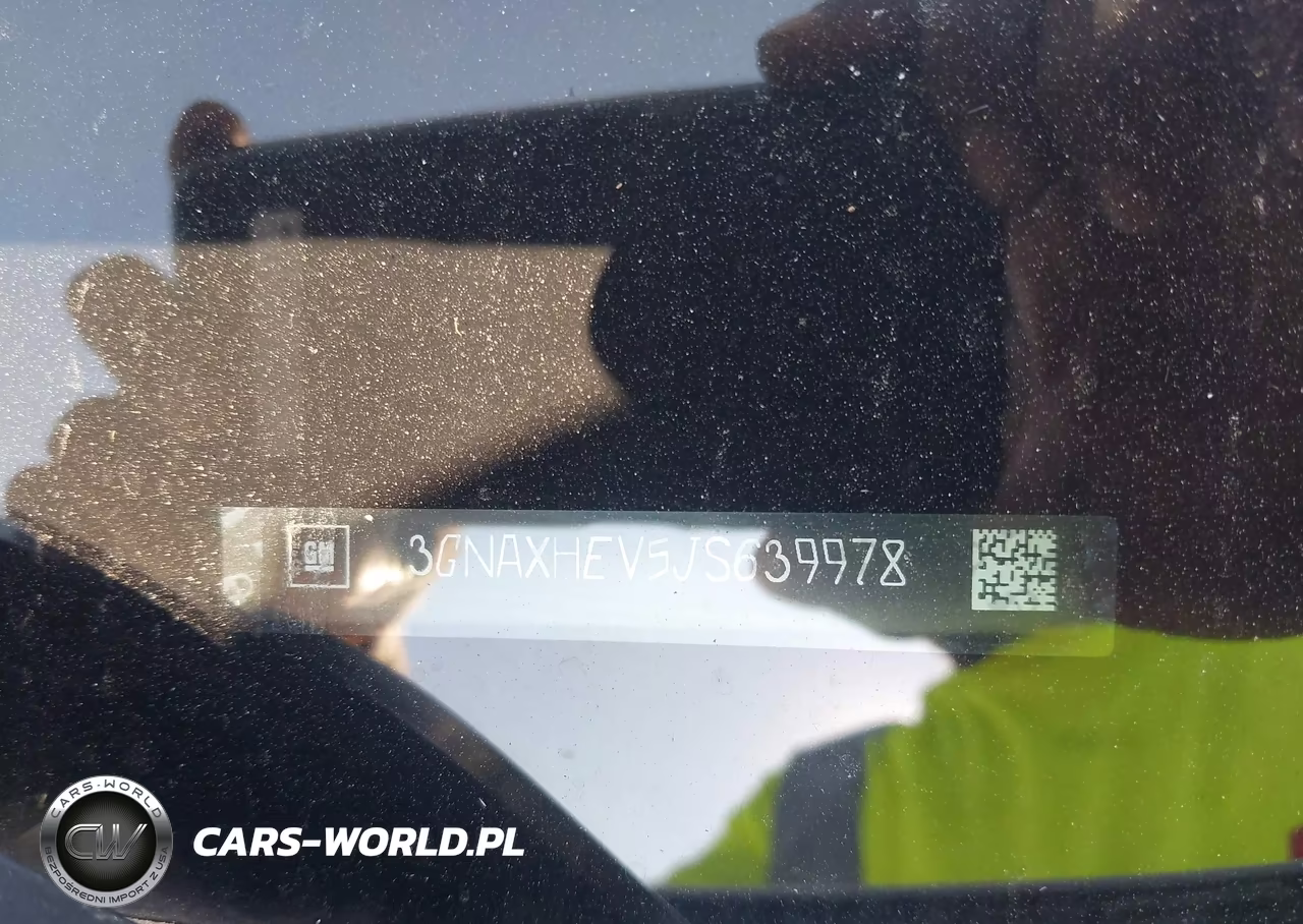 2018 Chevrolet Equinox Ls VIN:3GNAXHEV5JS639978 - 9