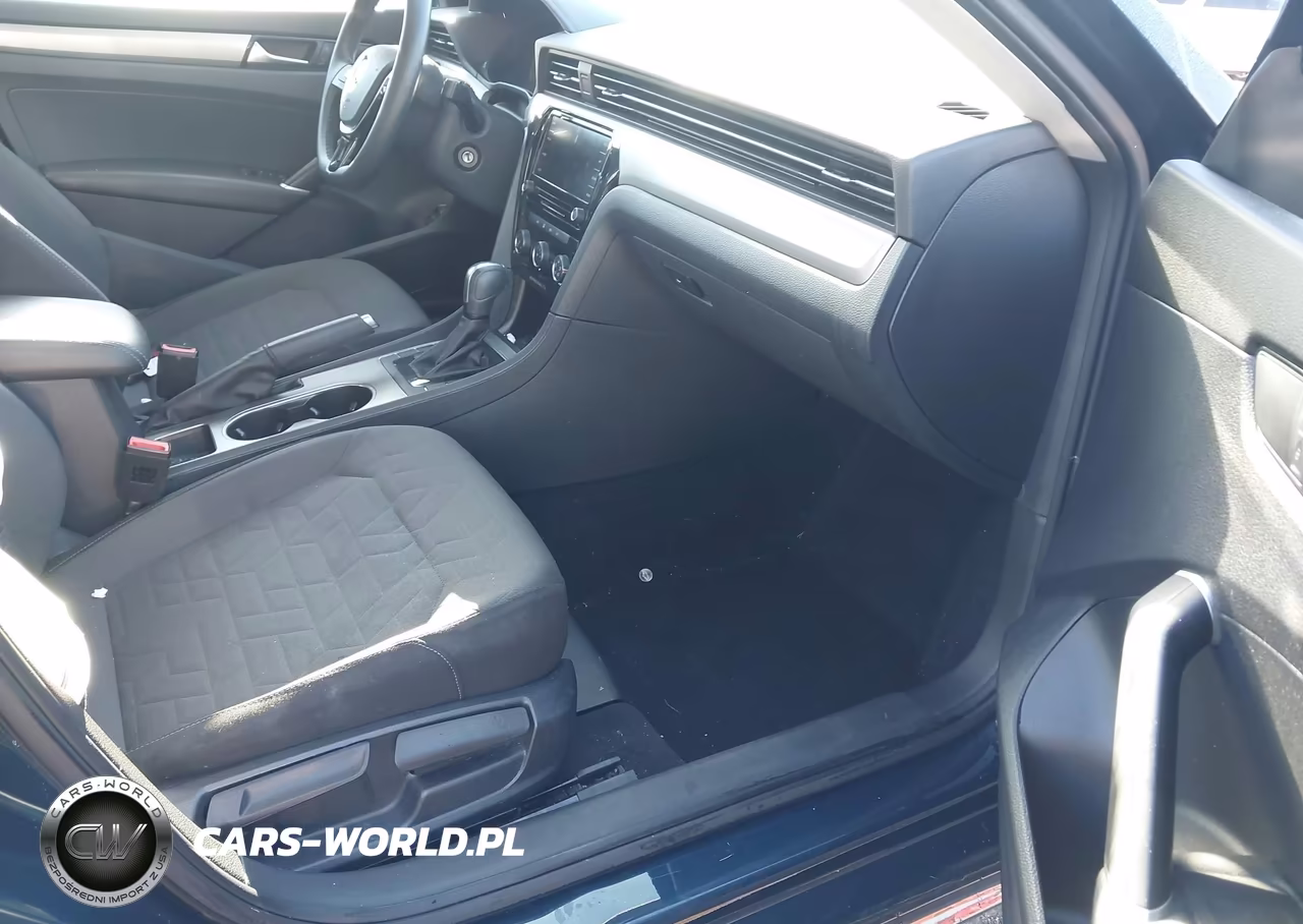 2021 Volkswagen Passat 2.0T S VIN:1VWAA7A30MC015957 - 5