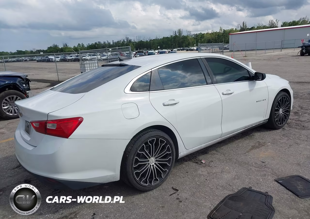 2018 Chevrolet Malibu 1Ls VIN:1G1ZB5ST1JF182983 - 4