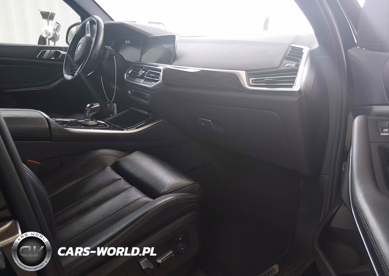 2019 BMW X5 xDrive40I VIN:5UXCR6C57KLL36127 - 5