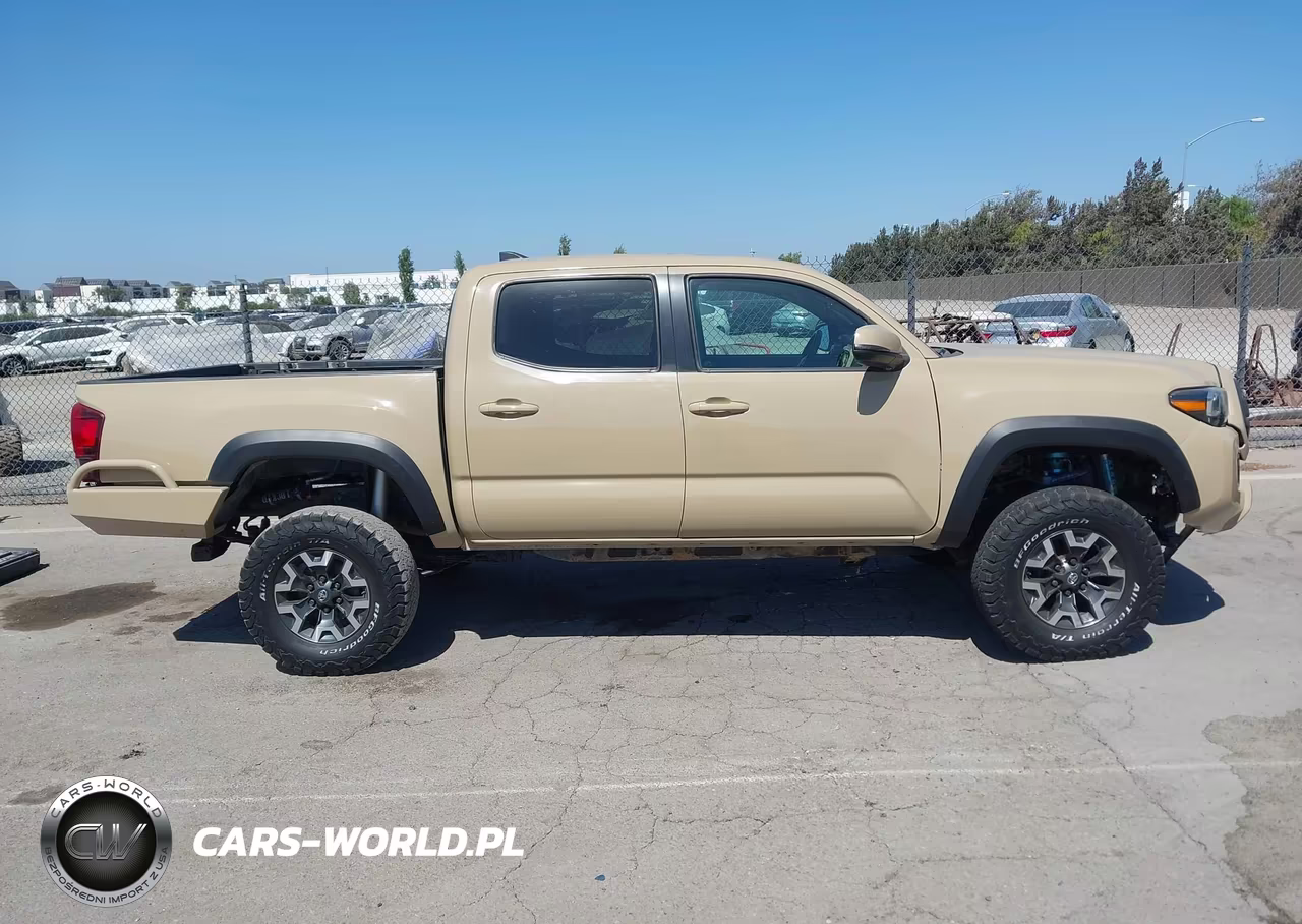 2016 Toyota Tacoma Trd Off Road VIN:3TMCZ5AN1GM010702 - 14