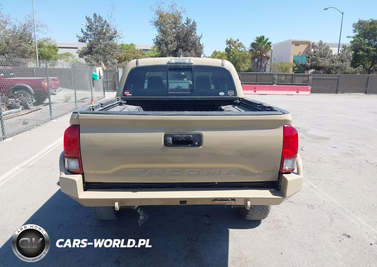 2016 Toyota Tacoma Trd Off Road VIN:3TMCZ5AN1GM010702 - 17
