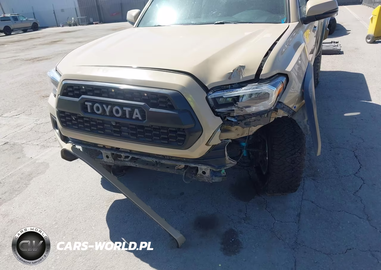 2016 Toyota Tacoma Trd Off Road VIN:3TMCZ5AN1GM010702 - 6