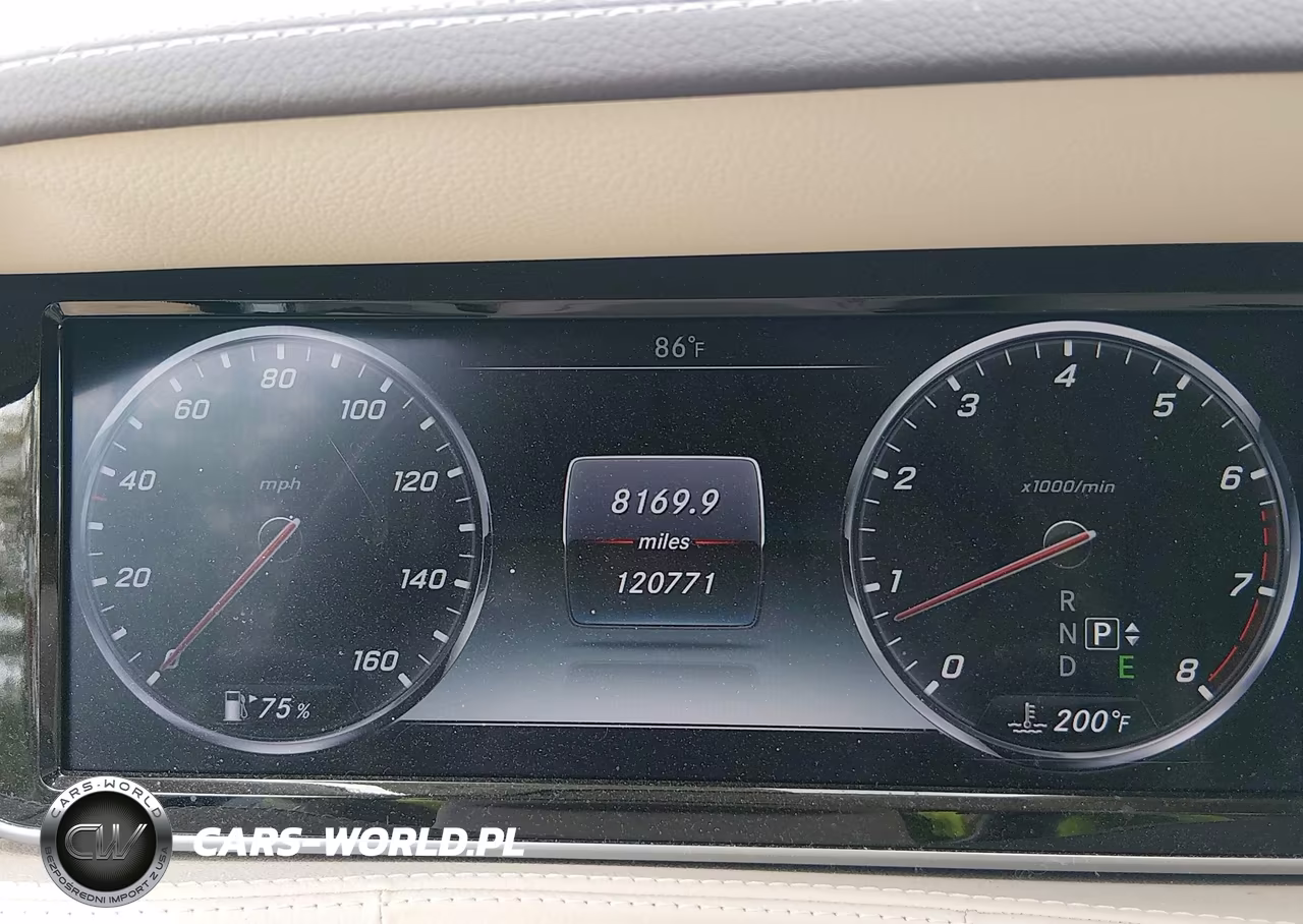 2015 Mercedes-Benz S 550 4Matic VIN:WDDUG8FB1FA107233 - 7