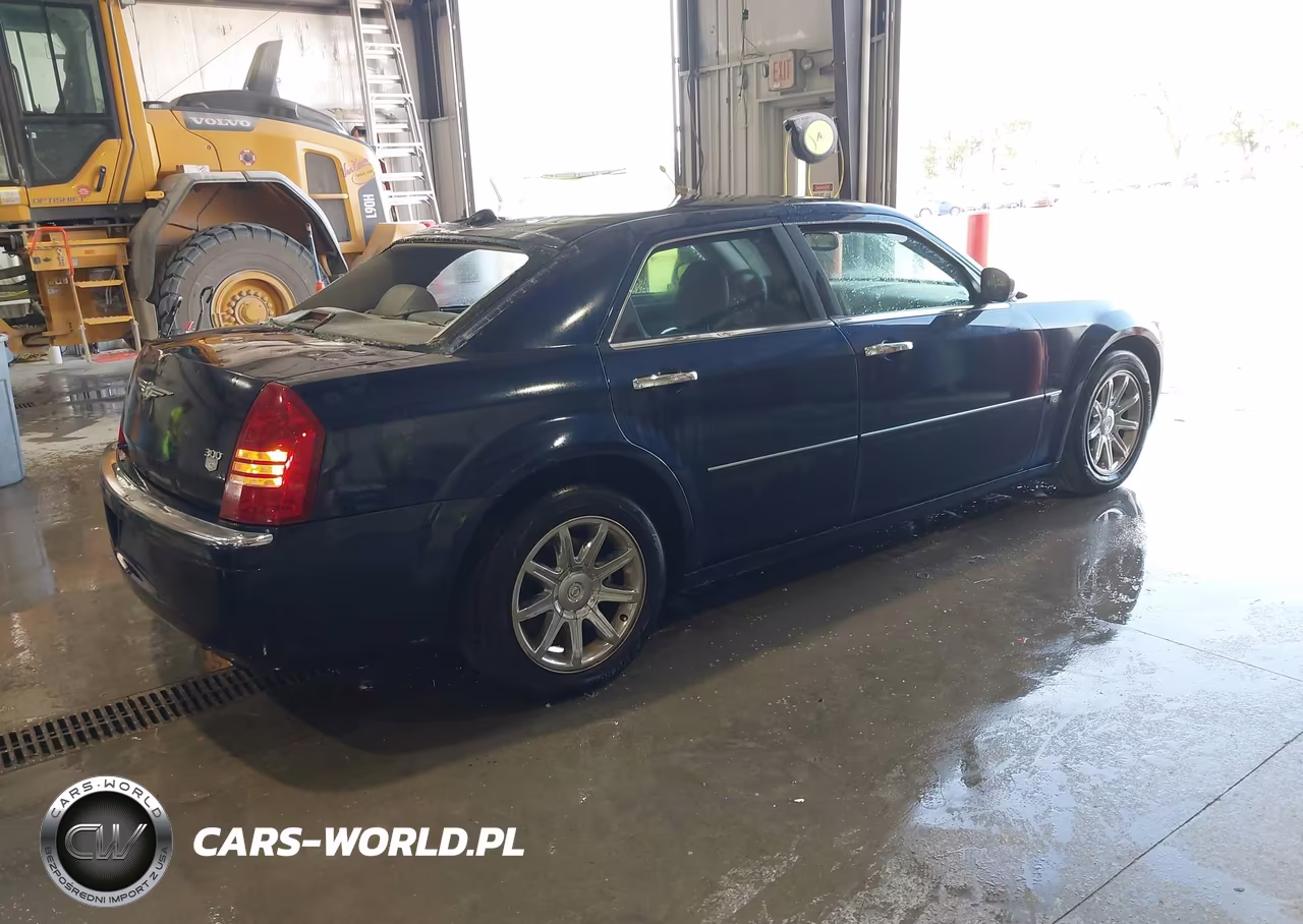 2005 Chrysler 300C VIN:2C3JA63H55H576907 - 4