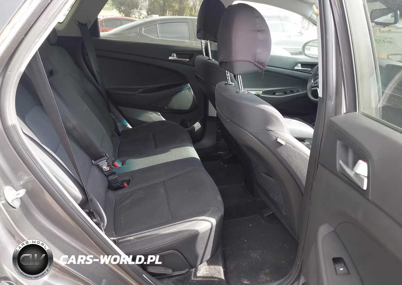 2020 Hyundai Tucson Value VIN:KM8J33A42LU102973 - 8