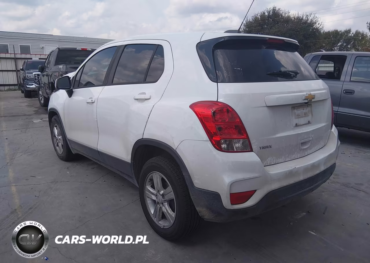 2020 Chevrolet Trax Fwd Ls VIN:KL7CJKSB4LB315457 - 3