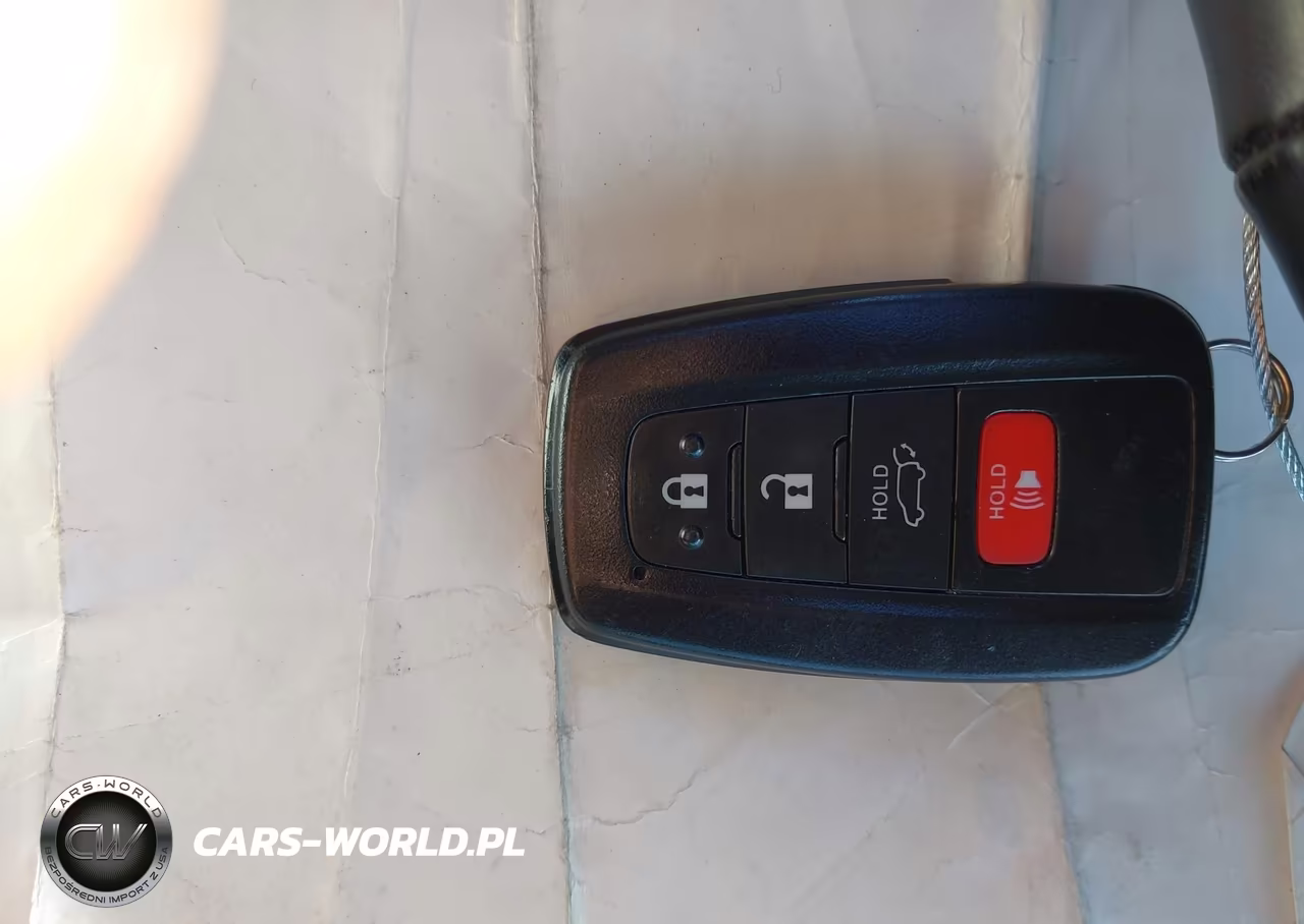 2022 Toyota Highlander Le VIN:5TDZZRAH9NS559752 - 11