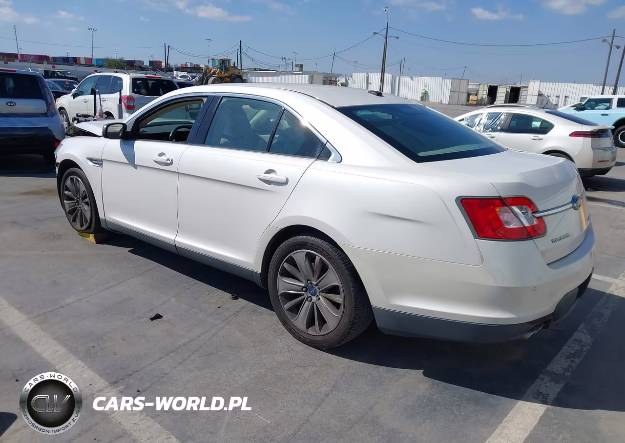 2010 Ford Taurus Limited VIN:1FAHP2FW8AG118026 - 3