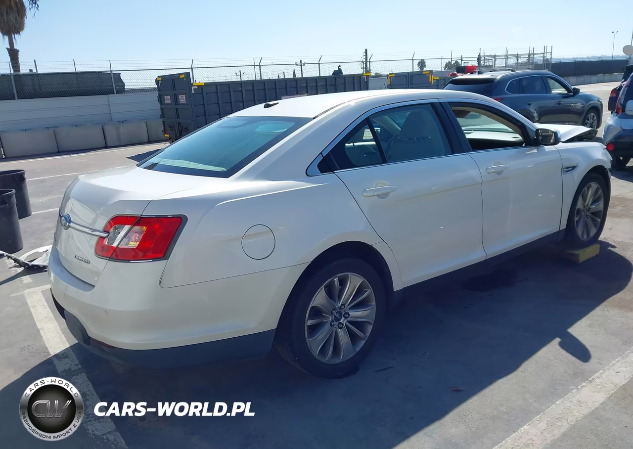 2010 Ford Taurus Limited VIN:1FAHP2FW8AG118026 - 4