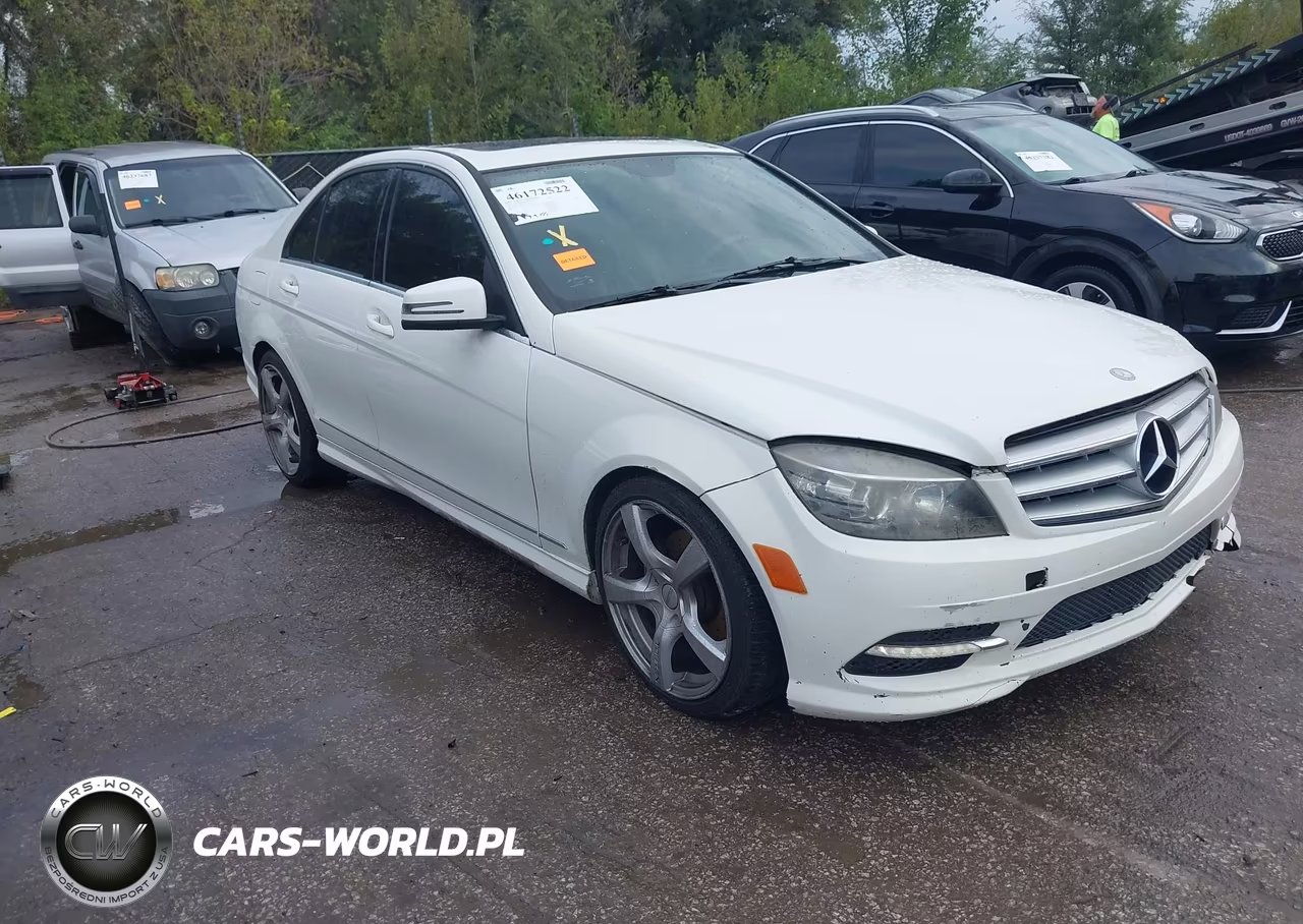 2011 Mercedes-Benz C 300 Luxury 4Matic-Sport 4Matic – zdjęcie 1 z 17