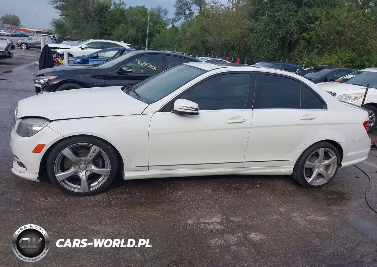 2011 Mercedes-Benz C 300 Luxury 4Matic-Sport 4Matic VIN:WDDGF8BB1BR155171 - 14