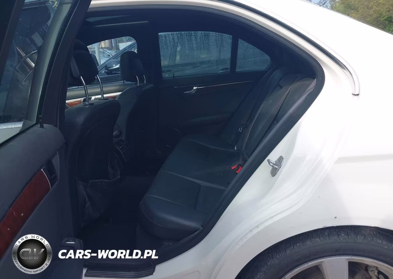 2011 Mercedes-Benz C 300 Luxury 4Matic-Sport 4Matic VIN:WDDGF8BB1BR155171 - 8