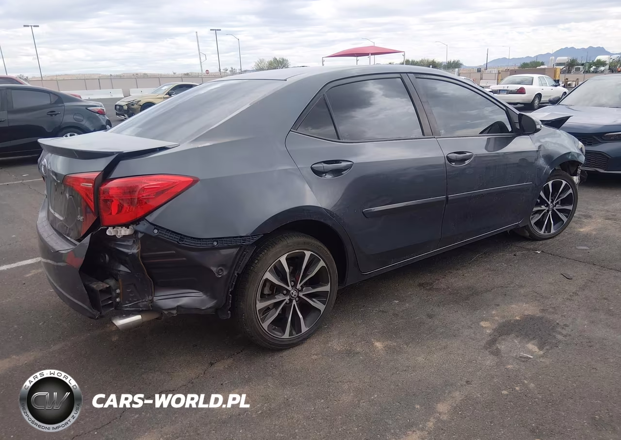 2017 Toyota Corolla Se VIN:5YFBURHE0HP725181 - 4