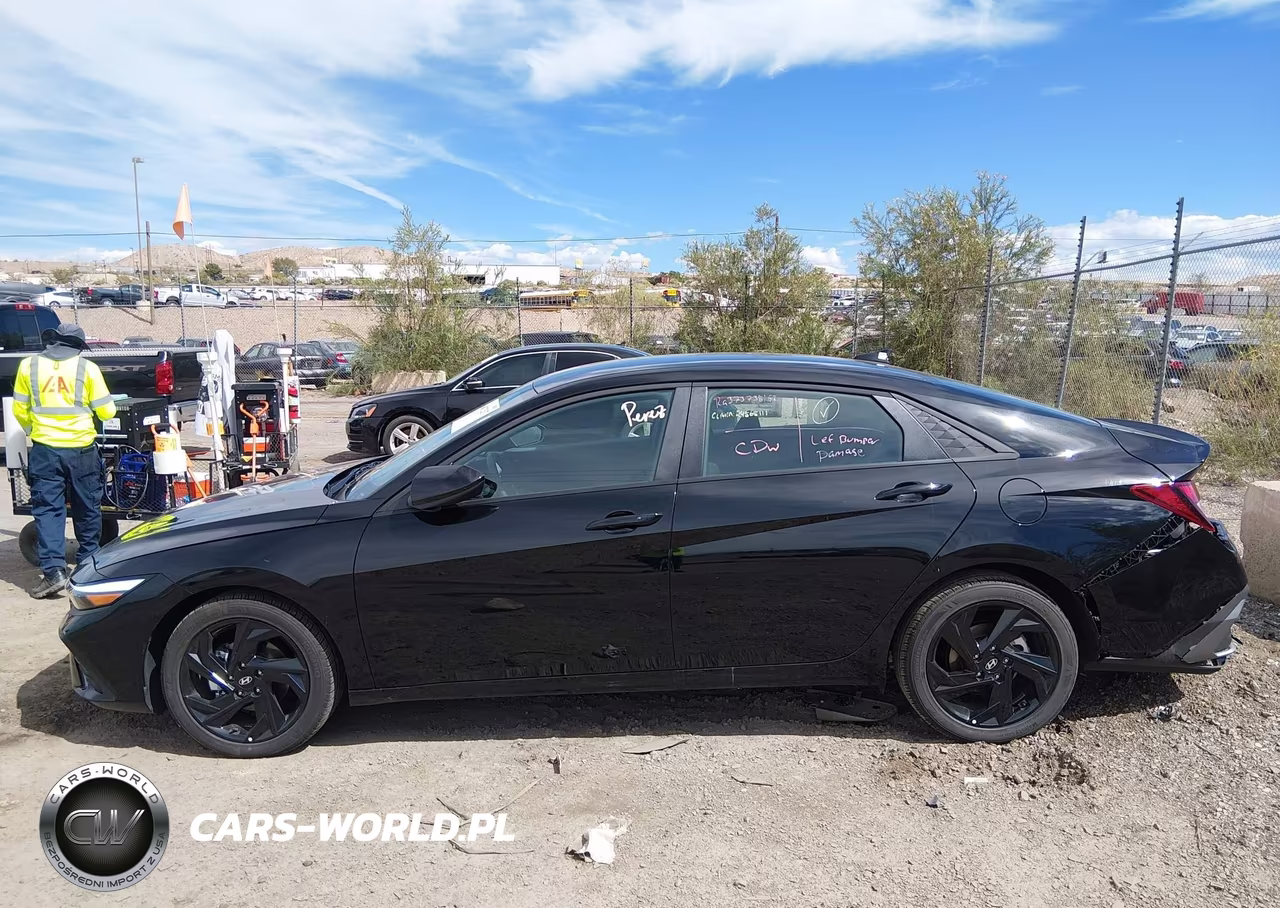 2026 Hyundai Elantra Sel Sport VIN:KMHLM4DG8TU240857 - 14
