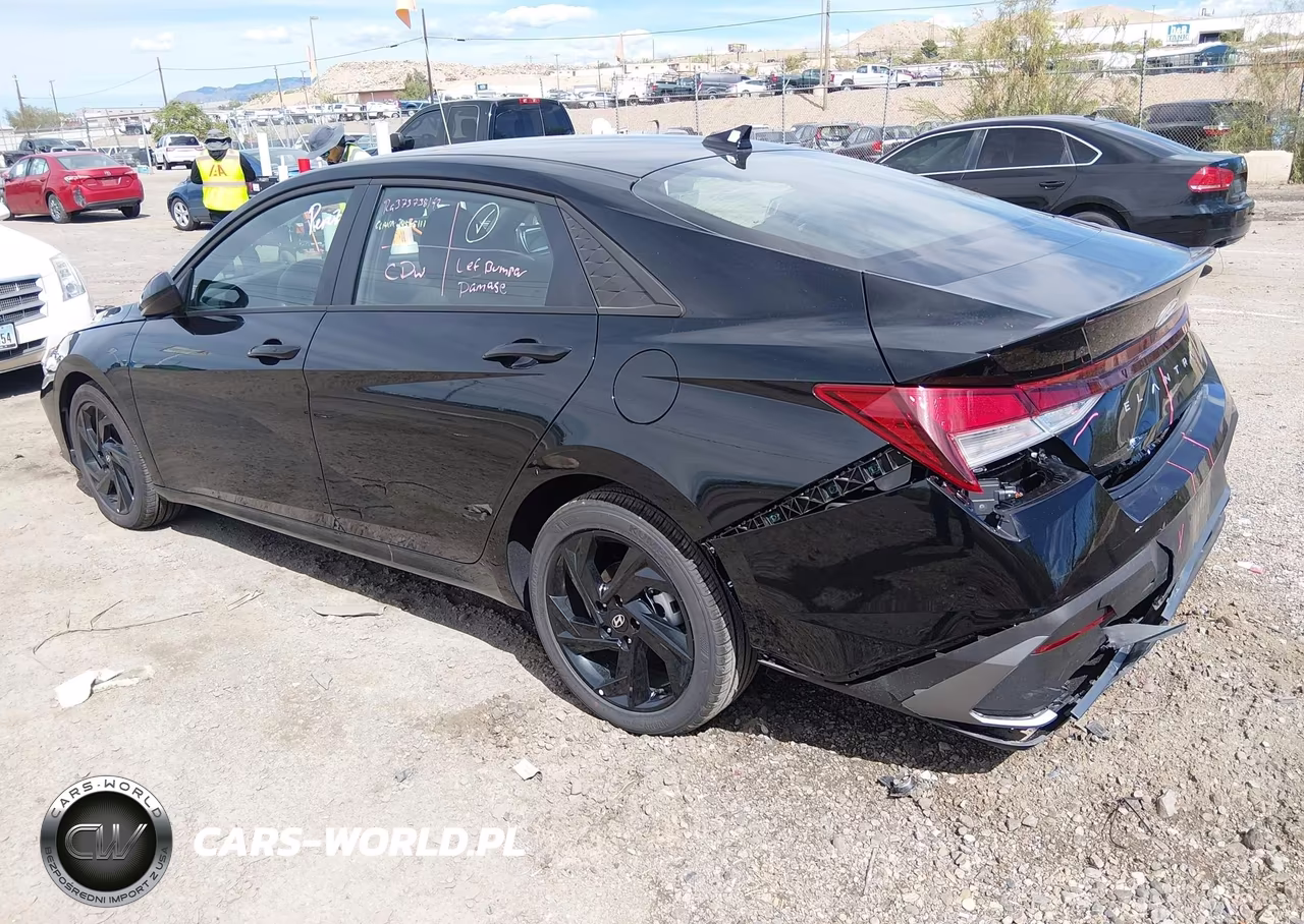 2026 Hyundai Elantra Sel Sport VIN:KMHLM4DG8TU240857 - 3