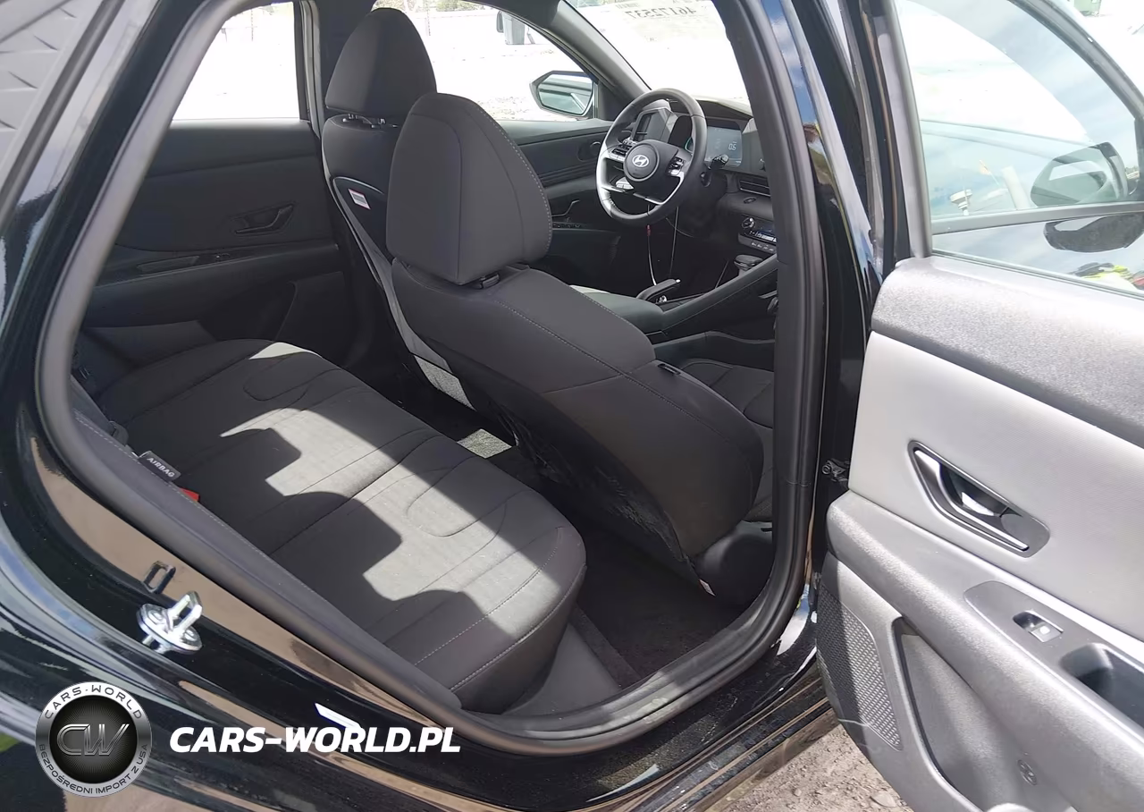 2026 Hyundai Elantra Sel Sport VIN:KMHLM4DG8TU240857 - 8