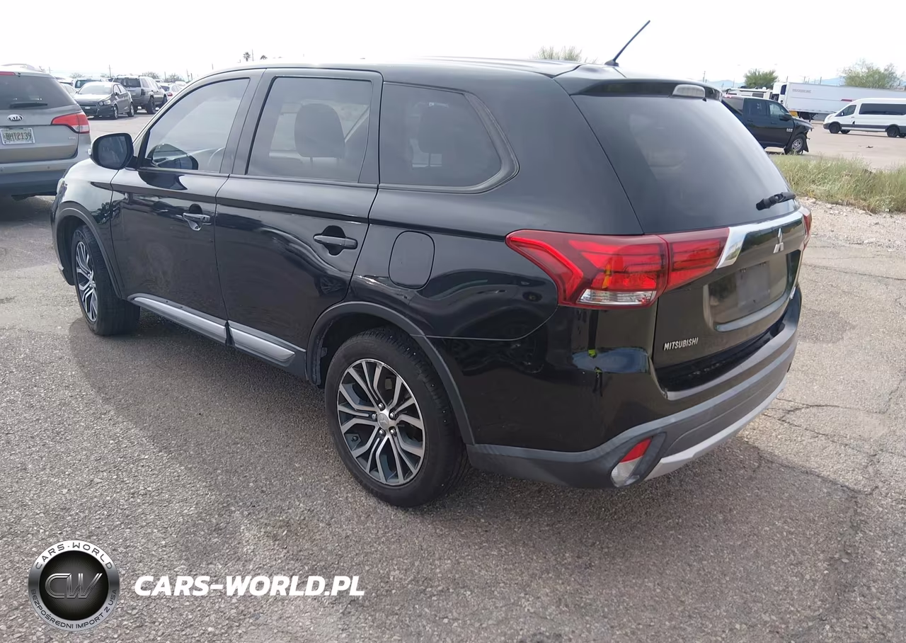 2016 Mitsubishi Outlander Se-Sel VIN:JA4AD3A30GZ047497 - 3