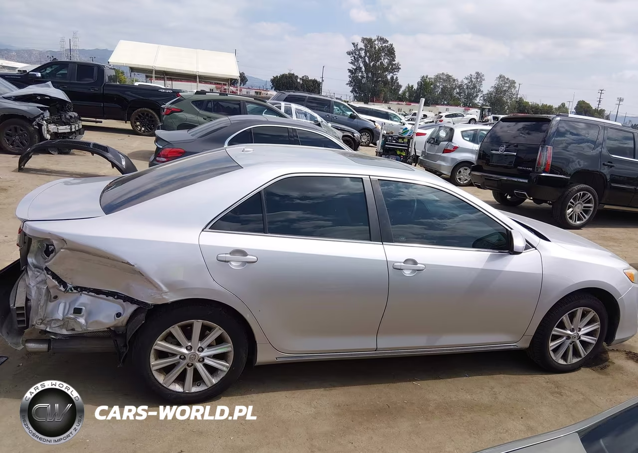 2013 Toyota Camry Xle VIN:4T4BF1FK0DR314219 - 13