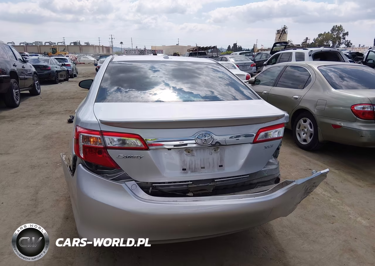 2013 Toyota Camry Xle VIN:4T4BF1FK0DR314219 - 16
