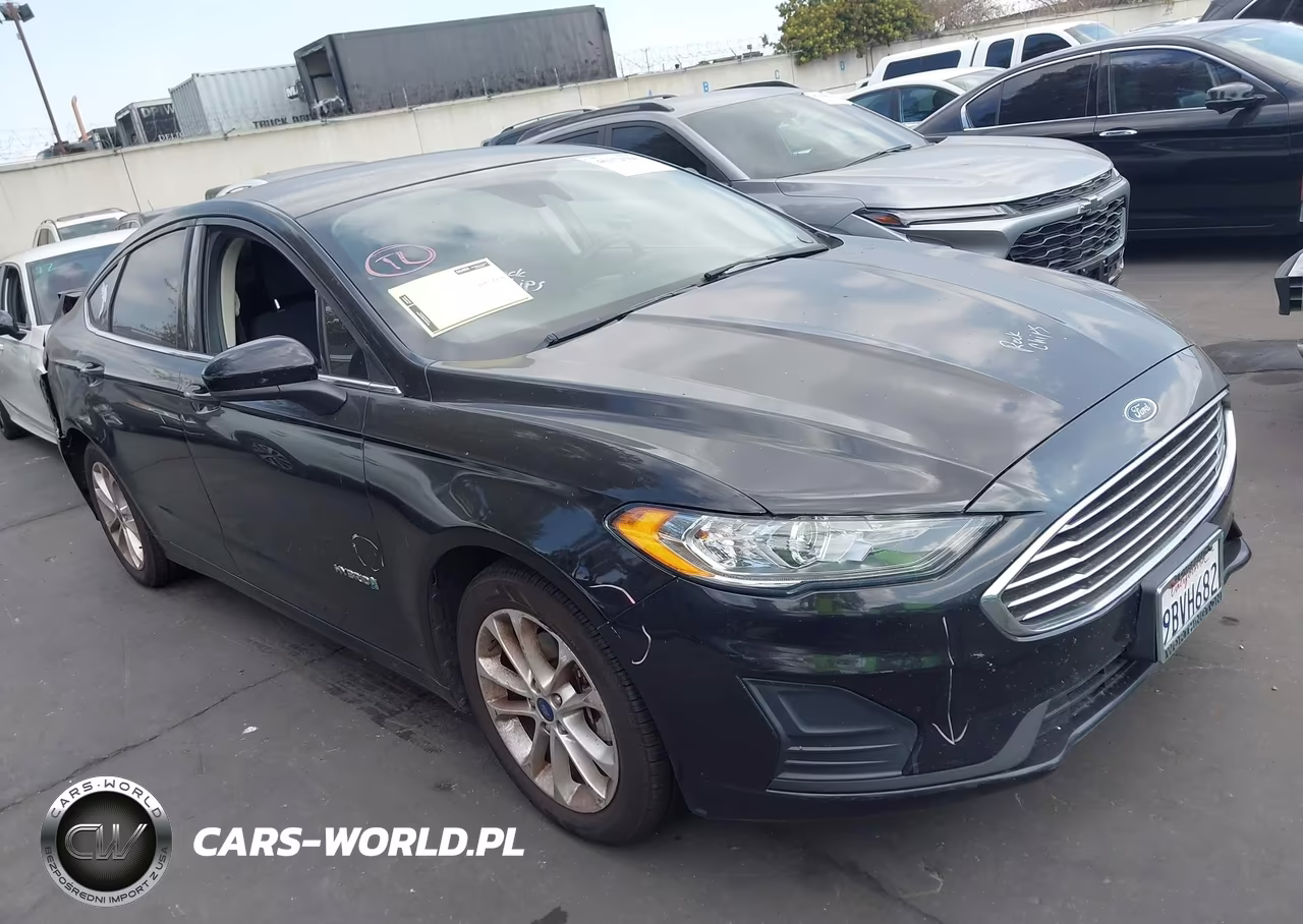 2019 Ford Fusion Hybrid Se