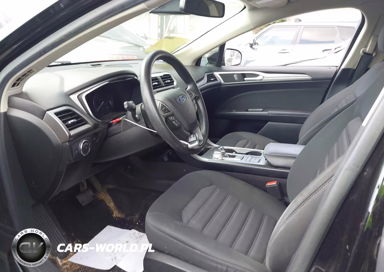 2019 Ford Fusion Hybrid Se VIN:3FA6P0LU1KR104073 - 17