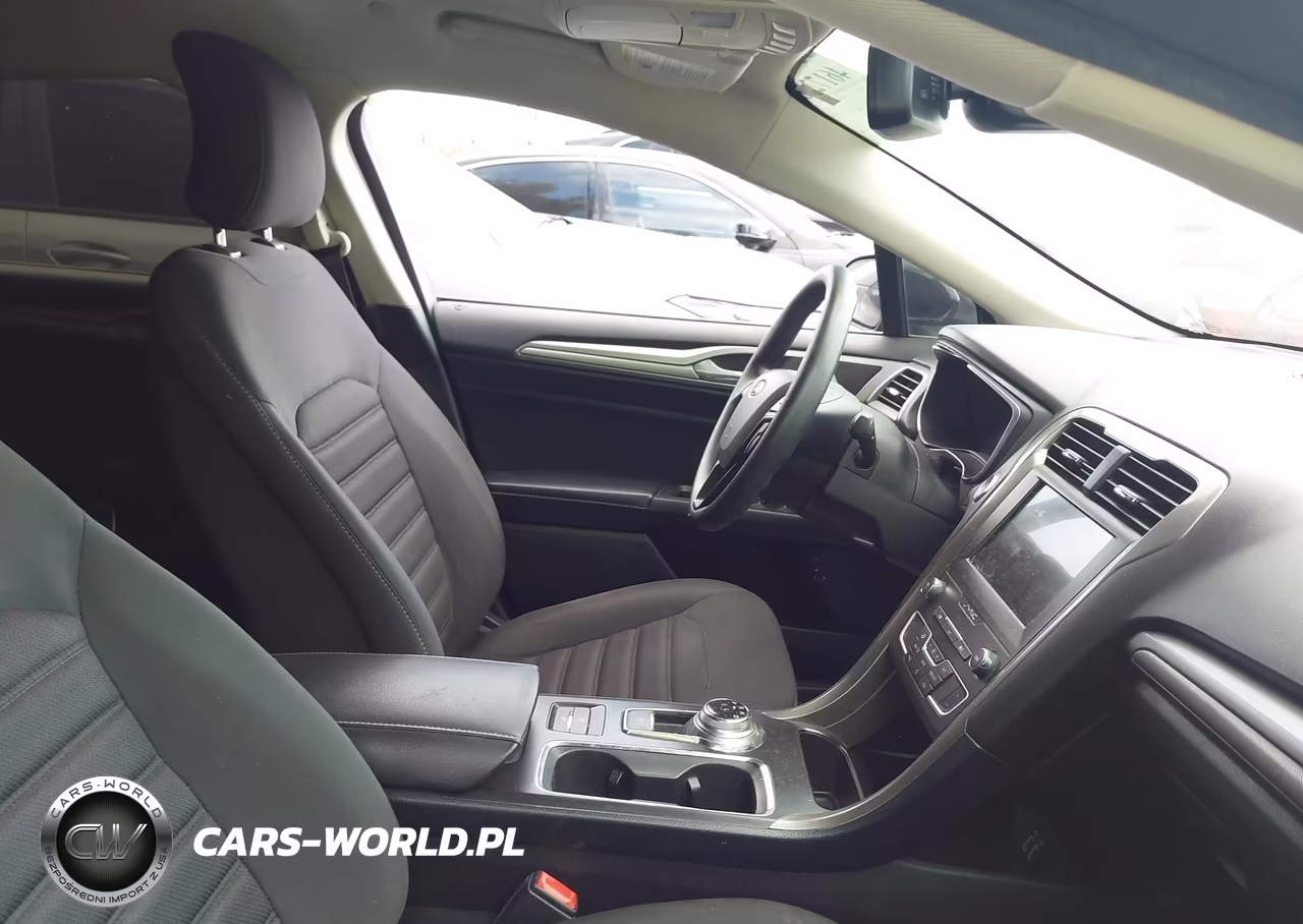 2019 Ford Fusion Hybrid Se VIN:3FA6P0LU1KR104073 - 5