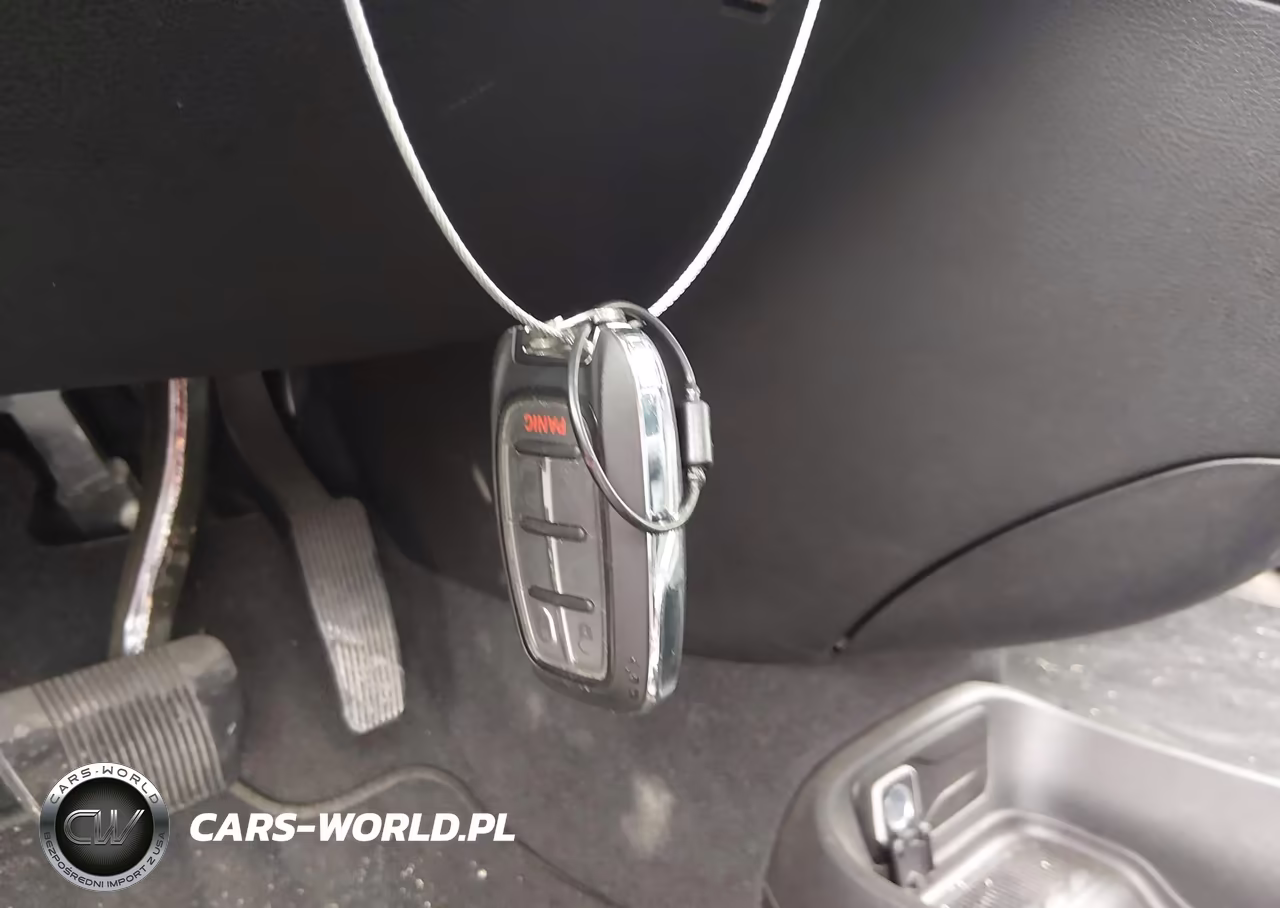 2025 Chrysler Pacifica Select VIN:2C4RC1BG8SR600790 - 11