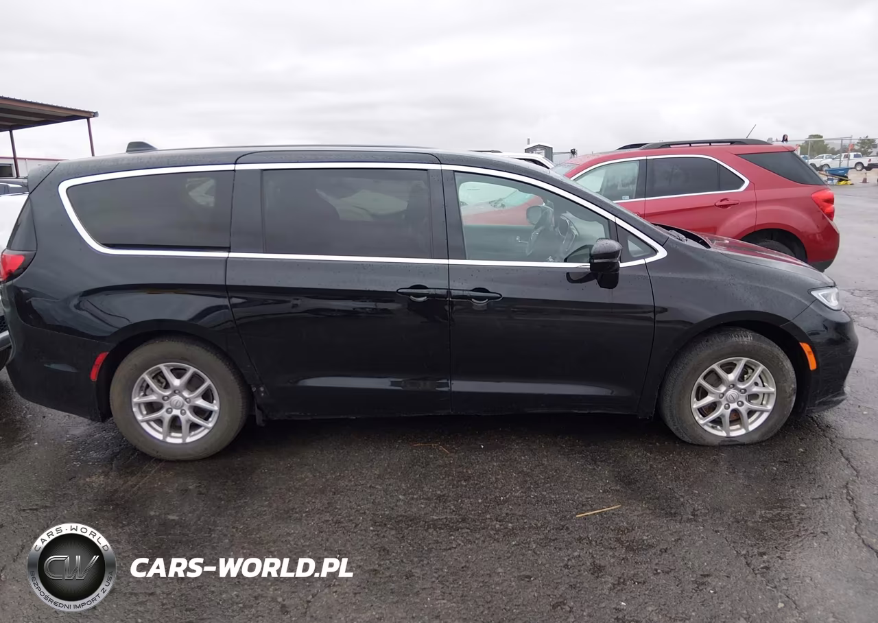 2025 Chrysler Pacifica Select VIN:2C4RC1BG8SR600790 - 14