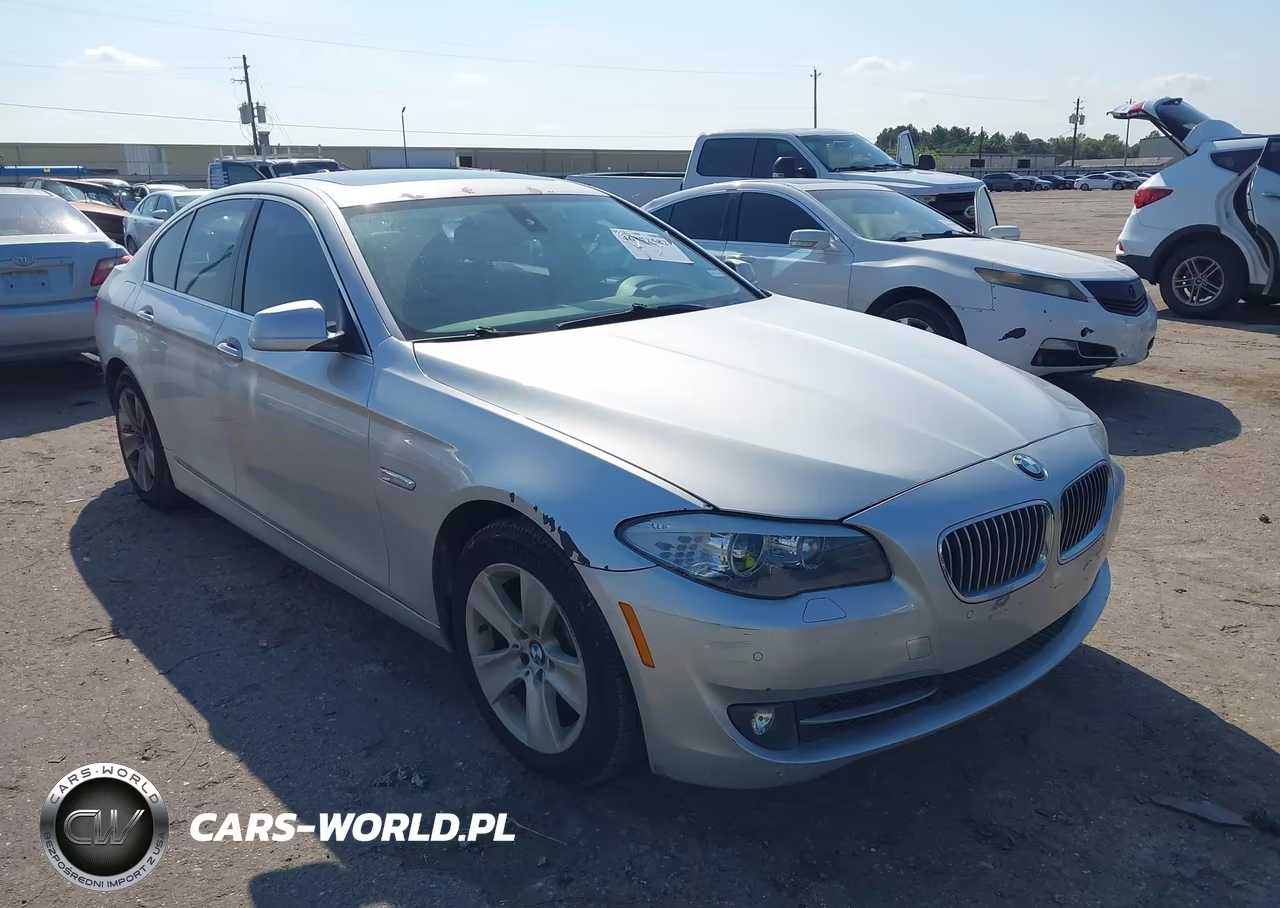 2012 BMW 528I