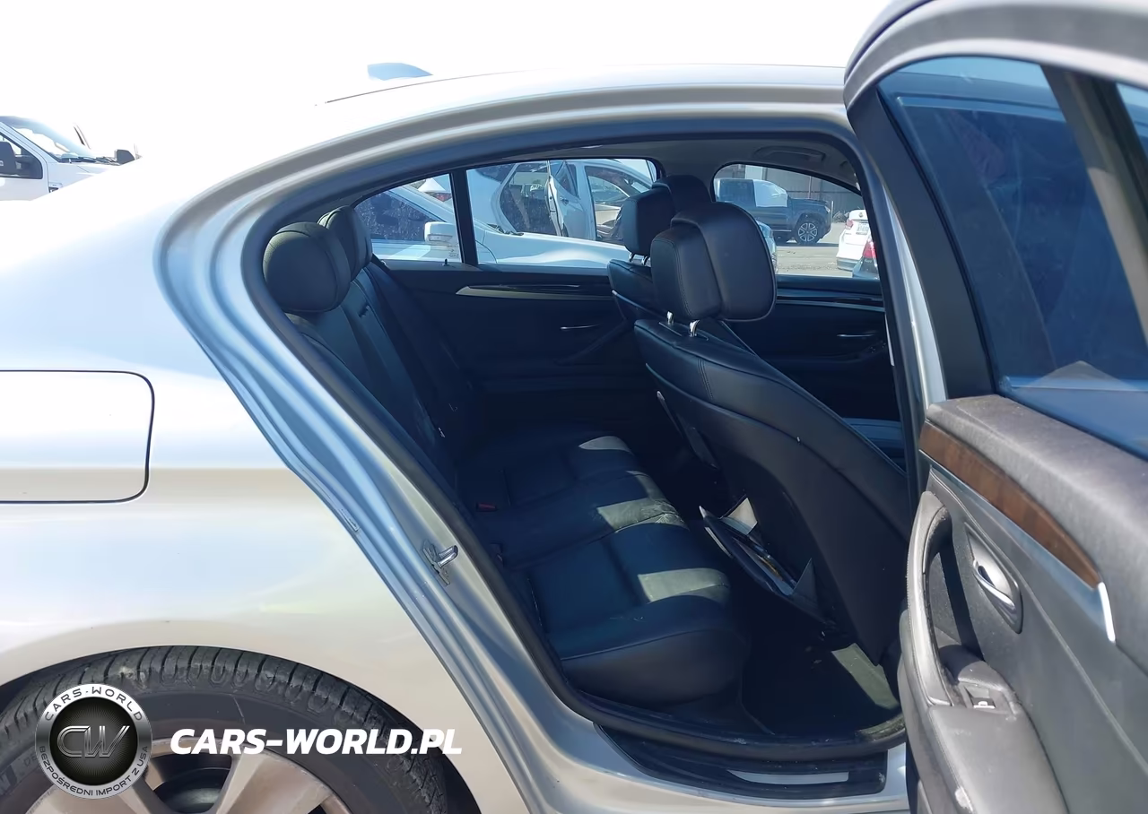 2012 BMW 528I VIN:WBAXG5C59CDY30145 - 8