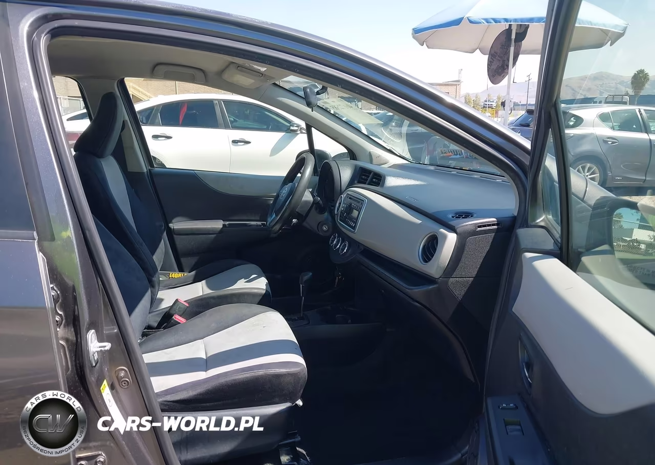 2012 Toyota Yaris Le VIN:JTDKTUD35CD523619 - 5