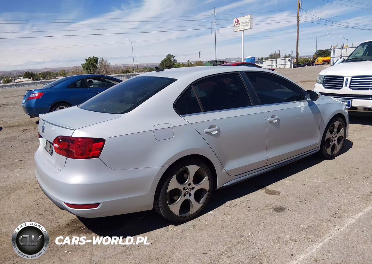 2012 Volkswagen Jetta Gli Autobahn W-Nav VIN:3VW4A7AJ6CM087948 - 4